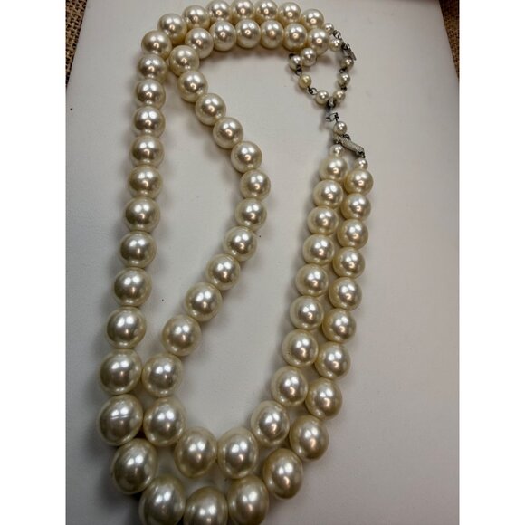 Signed JAPAN Double Strand Faux Pearl Necklace With Rhinestone Clasp - 20" Elega - Picture 5 of 12